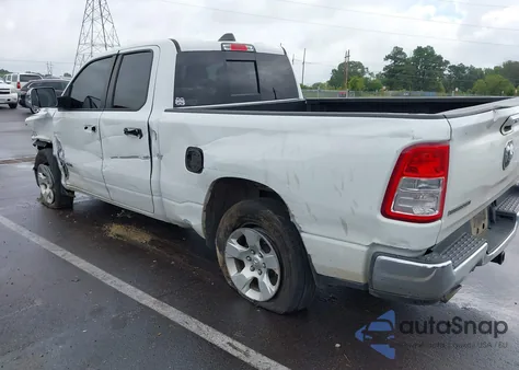 2020 Ram 1500 Big Horn 4X2 6'4 Box z USA, uszkodzony, nr VIN 1C6RREBT8LN277883